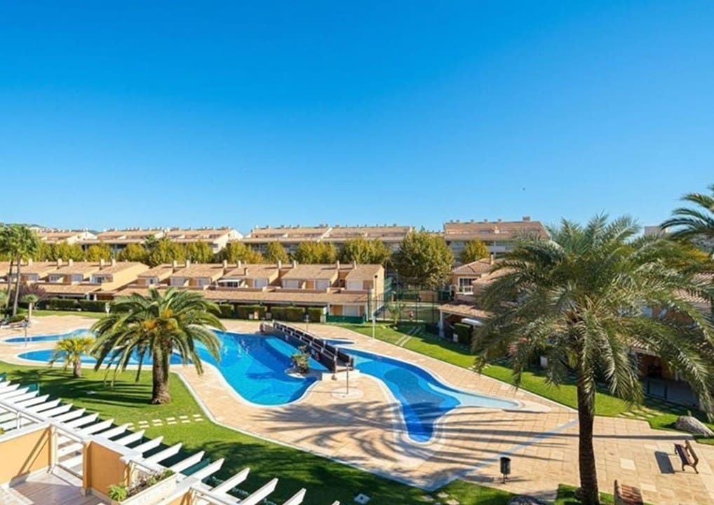 Apartamento de 2 habitaciones en Javea / Xàbia en venta con garaje - 399.000 € (Ref: 9740106)