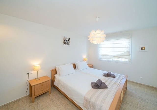 2 soveværelse Lejlighed til salg i Javea / Xàbia med swimmingpool garage - € 399.000 (Ref: 9763252)