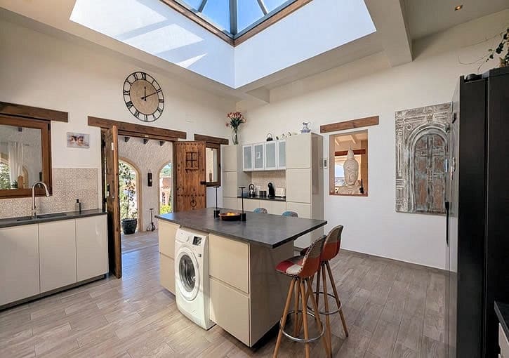 4 bedroom Villa for sale in Javea / Xabia with pool garage - € 1,595,000 (Ref: 9769059)