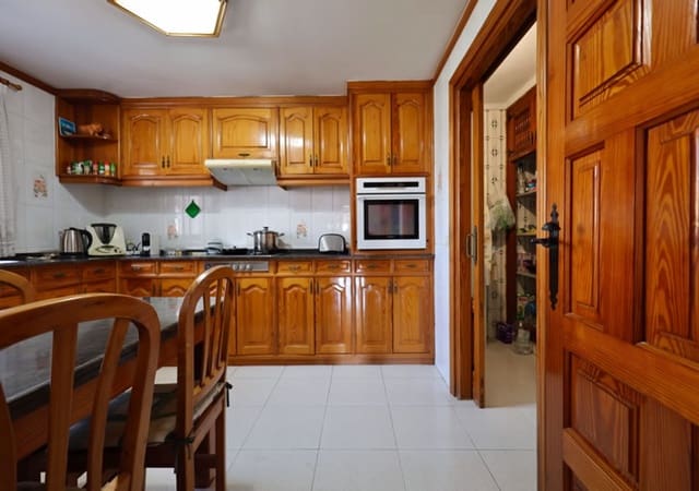 8 sypialnia Willa na sprzedaż w Javea / Xàbia z basenem garażem - 930 000 € (Ref: 9769061)