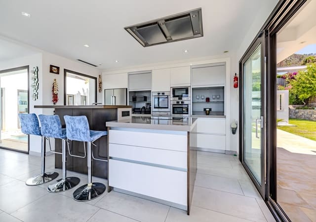5 sovrum Villa till salu i Javea / Xàbia med pool garage - 2 350 000 € (Ref: 9770944)