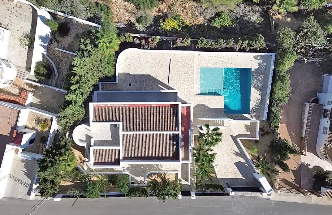 Chalet de 4 habitaciones en Javea / Xàbia en venta con piscina garaje - 995.000 € (Ref: 9770953)