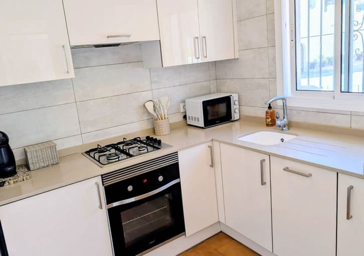 2 soveværelse Bungalow til salg i Moraira med swimmingpool garage - € 289.000 (Ref: 9779124)