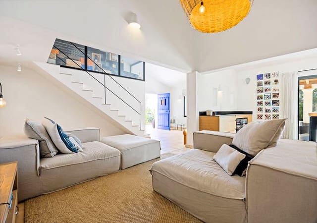 5 sypialnia Willa na sprzedaż w Javea / Xàbia z basenem garażem - 2 190 000 € (Ref: 9783396)