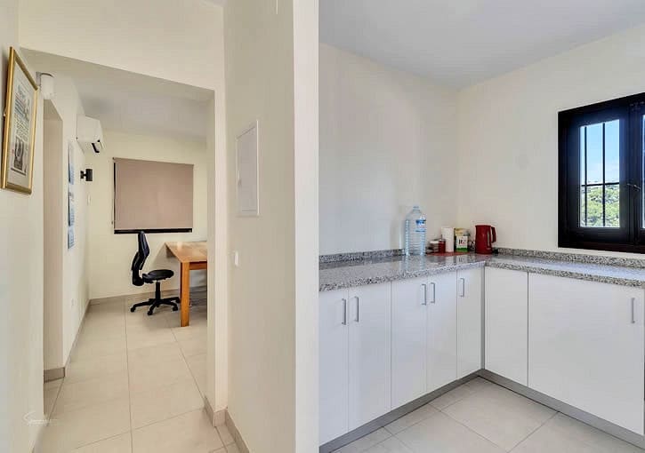 5 soveværelse Erhverv til salg i Moraira med garage - € 1.600.000 (Ref: 9783722)