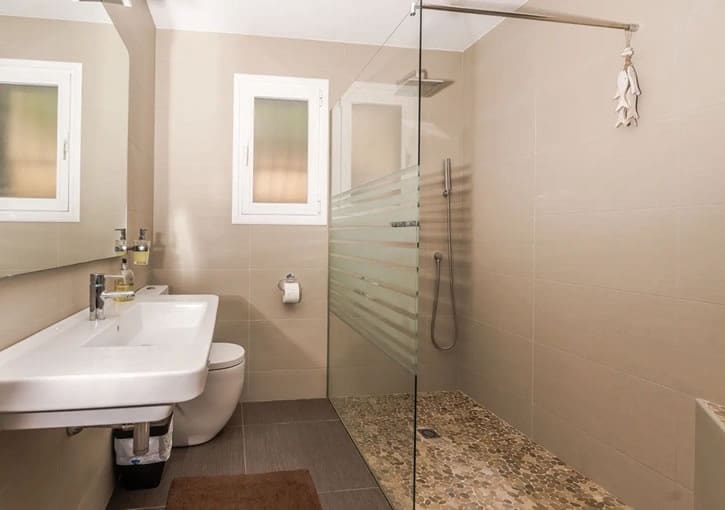 4 bedroom Villa for sale in Javea / Xabia with pool garage - € 1,075,000 (Ref: 9793176)