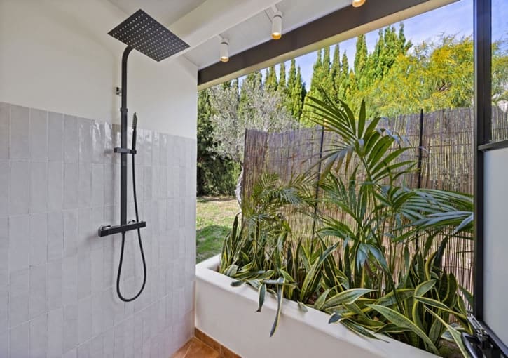 5 bedroom Villa for sale in Javea / Xabia with pool garage - € 2,190,000 (Ref: 9800111)