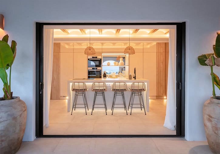 5 bedroom Villa for sale in Javea / Xabia with pool garage - € 1,999,950 (Ref: 9803708)