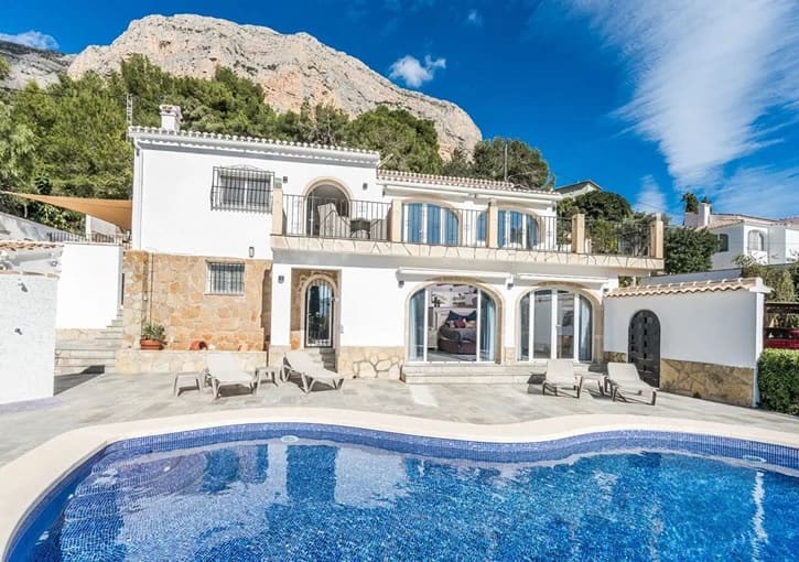 4 bedroom Villa for sale in Javea / Xabia with pool garage - € 1,075,000 (Ref: 9803710)