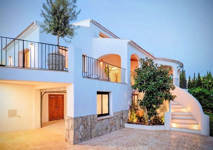 5 bedroom Villa for sale in Javea / Xabia with pool garage - € 1,999,950 (Ref: 9806940)