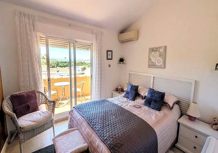 Ático de 2 habitaciones en Javea / Xàbia en venta con piscina garaje - 349.000 € (Ref: 9807380)