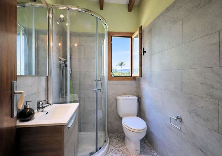 Chalet de 3 habitaciones en Javea / Xàbia en venta con garaje - 599.950 € (Ref: 9829657)