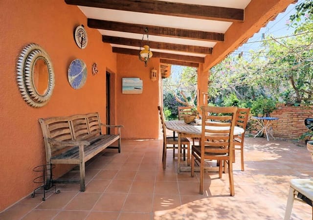 3 makuuhuone Huvila myytävänä paikassa Javea / Xàbia mukana 
autotalli - 599 950 € (Ref: 9829657)