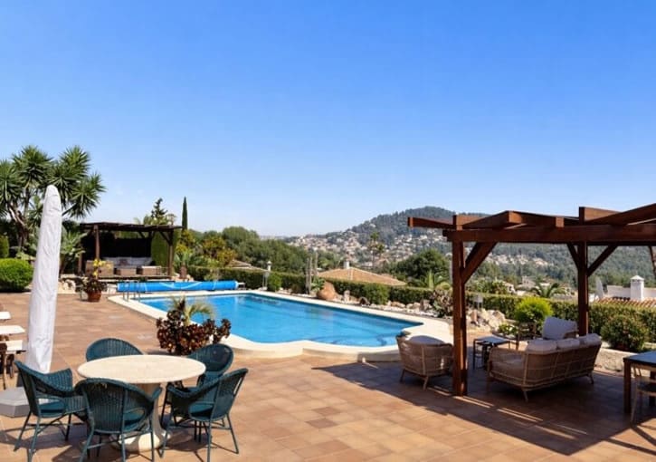 4 sypialnia Willa na sprzedaż w Javea / Xabia z basenem garażem - 1 695 000 € (Ref: 9834524)