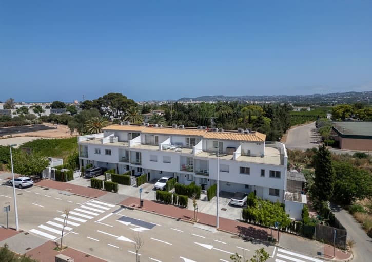 4 bedroom Townhouse for sale in Javea / Xabia with pool garage - € 609,000 (Ref: 9834529)