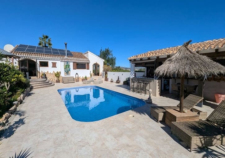 4 Zimmer Villa zu verkaufen in Javea / Xabia mit Pool Garage - 1.595.000 € (Ref: 9849778)