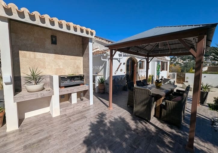 4 Zimmer Villa zu verkaufen in Javea / Xabia mit Pool Garage - 1.595.000 € (Ref: 9849778)