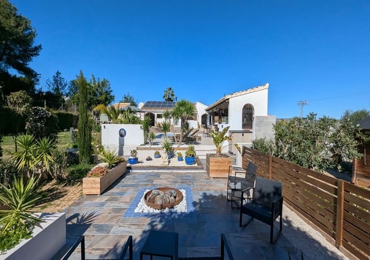 4 Zimmer Villa zu verkaufen in Javea / Xabia mit Pool Garage - 1.595.000 € (Ref: 9849778)