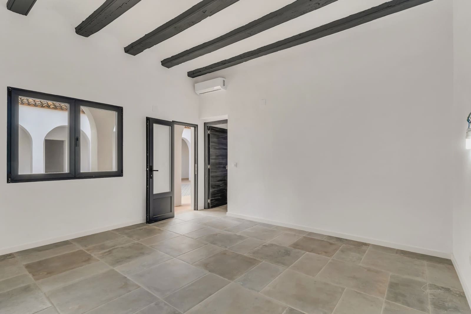 4 slaapkamer Villa te koop in Javea / Xabia met zwembad garage - € 1.600.000 (Ref: 9849779)