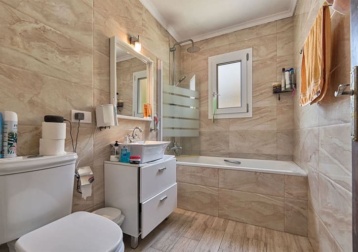 5 sypialnia Willa na sprzedaż w Javea / Xabia z basenem - 549 000 € (Ref: 9877052)