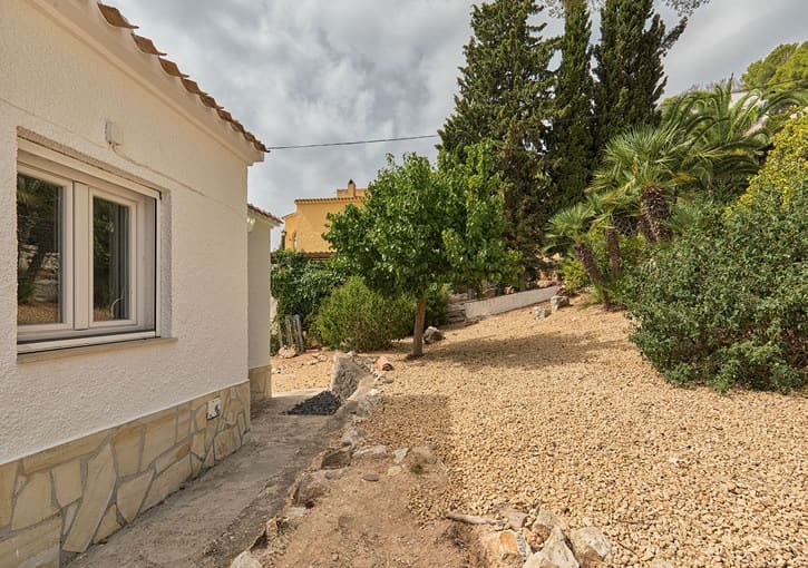 5 sypialnia Willa na sprzedaż w Javea / Xabia z basenem - 549 000 € (Ref: 9877052)