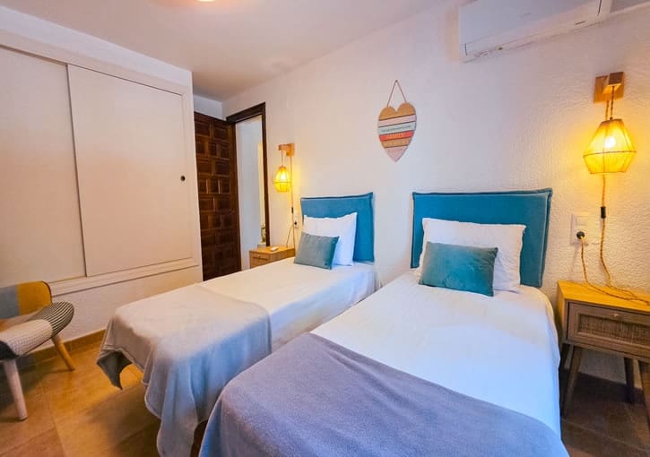 5 sypialnia Willa na sprzedaż w Javea / Xabia z basenem garażem - 850 000 € (Ref: 9894717)