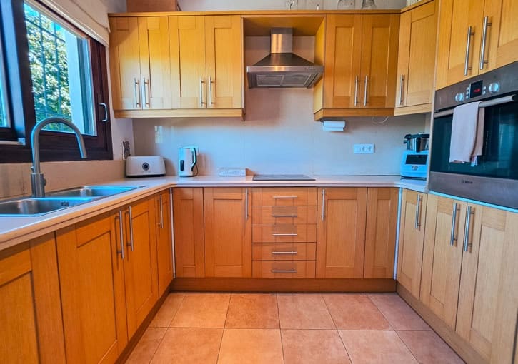 5 sypialnia Willa na sprzedaż w Javea / Xabia z basenem garażem - 850 000 € (Ref: 9894717)