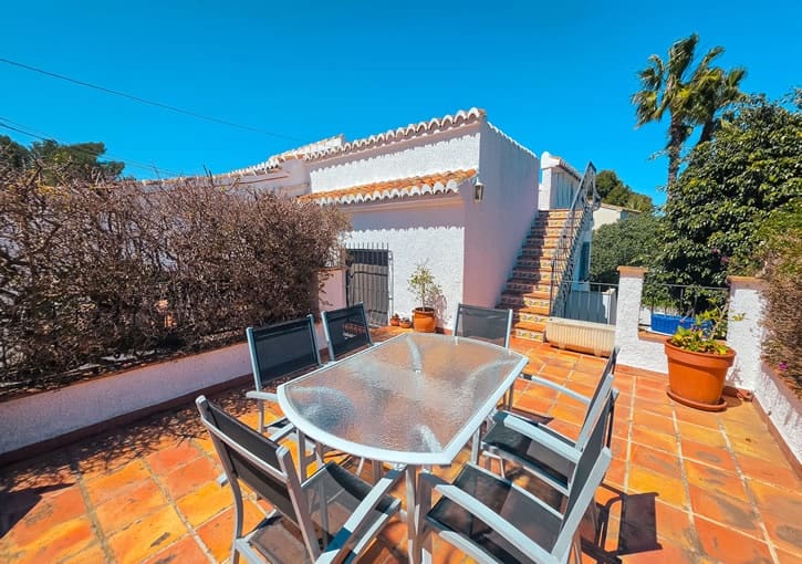 5 sypialnia Willa na sprzedaż w Javea / Xabia z basenem garażem - 850 000 € (Ref: 9894717)