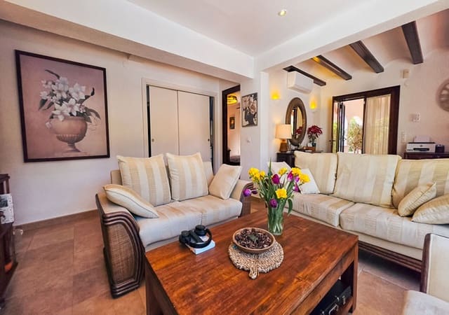 5 sypialnia Willa na sprzedaż w Javea / Xàbia z basenem garażem - 850 000 € (Ref: 9894717)