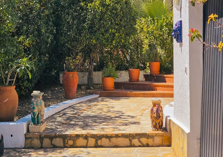 5 sypialnia Willa na sprzedaż w Javea / Xabia z basenem garażem - 850 000 € (Ref: 9894717)
