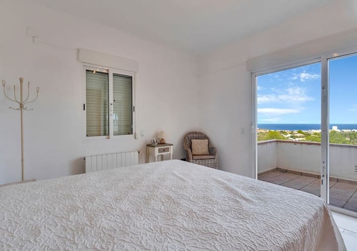 6 Zimmer Villa zu verkaufen in Javea / Xabia mit Pool Garage - 1.650.000 € (Ref: 9899857)