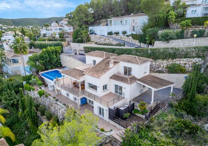 6 Zimmer Villa zu verkaufen in Javea / Xabia mit Pool Garage - 1.650.000 € (Ref: 9899857)