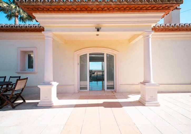 Chalet de 4 habitaciones en Javea / Xàbia en venta con piscina garaje - 1.395.000 € (Ref: 9899860)