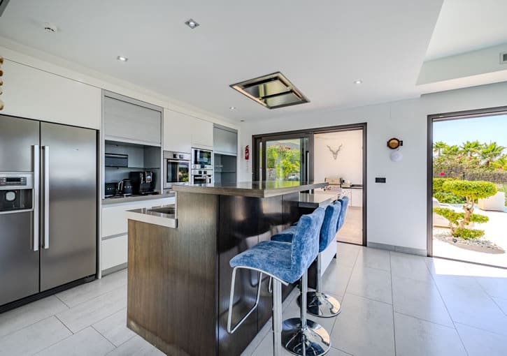 5 sypialnia Willa na sprzedaż w Javea / Xabia z basenem garażem - 2 350 000 € (Ref: 9911799)