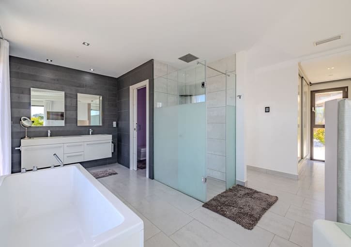 5 sypialnia Willa na sprzedaż w Javea / Xabia z basenem garażem - 2 350 000 € (Ref: 9911799)