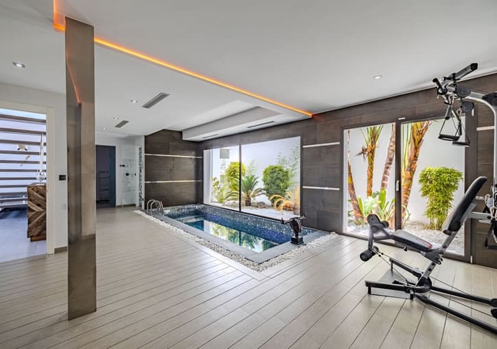 5 sypialnia Willa na sprzedaż w Javea / Xabia z basenem garażem - 2 350 000 € (Ref: 9911799)