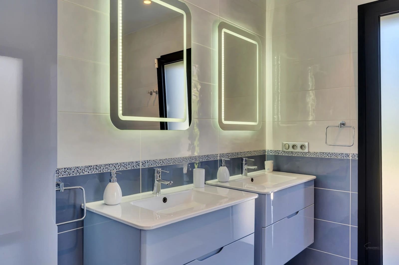 4 soverom Villa til salgs i Javea / Xabia med svømmebasseng garasje - € 1 870 000 (Ref: 9967898)