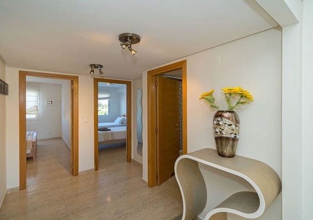 Apartamento de 2 habitaciones en Javea / Xàbia en venta con piscina garaje - 399.000 € (Ref: 9967903)