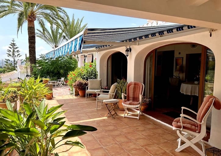 Finca/Casa Rural de 4 habitaciones en Javea / Xàbia en venta con piscina garaje - 875.000 € (Ref: 9976122)