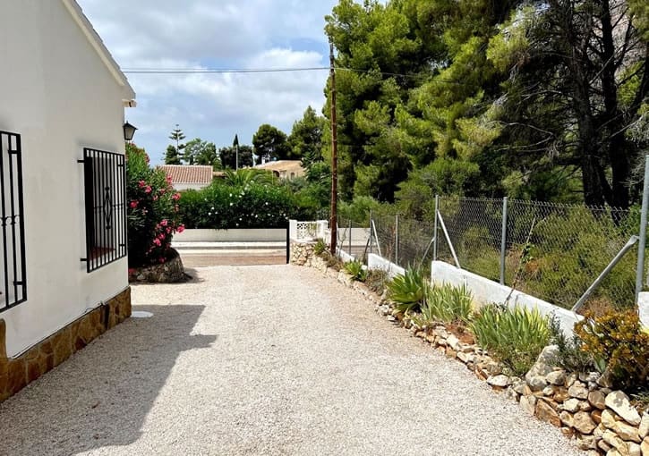 Finca/Casa Rural de 4 habitaciones en Javea / Xàbia en venta con piscina garaje - 875.000 € (Ref: 9976122)