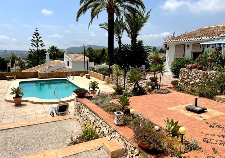 Finca/Casa Rural de 4 habitaciones en Javea / Xàbia en venta con piscina garaje - 875.000 € (Ref: 9976122)