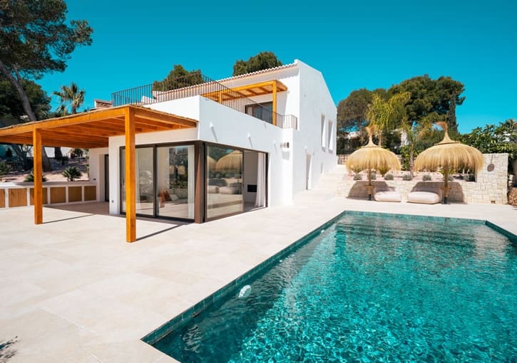 4 bedroom Villa for sale in Javea / Xabia with pool garage - € 1,980,000 (Ref: 9977860)