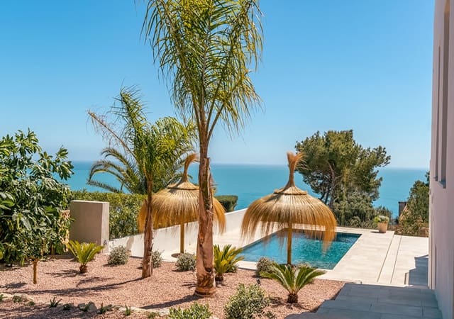 4 bedroom Villa for sale in Javea / Xàbia with pool garage - € 1,980,000 (Ref: 9977860)