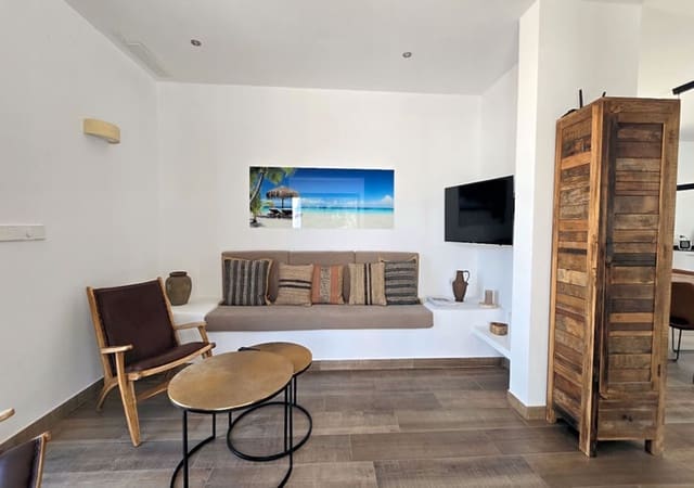 3 bedroom Villa for sale in Javea / Xàbia with pool garage - € 1,650,000 (Ref: 9994520)