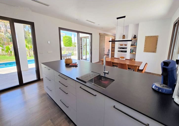3 bedroom Villa for sale in Javea / Xabia with pool garage - € 1,650,000 (Ref: 9994520)