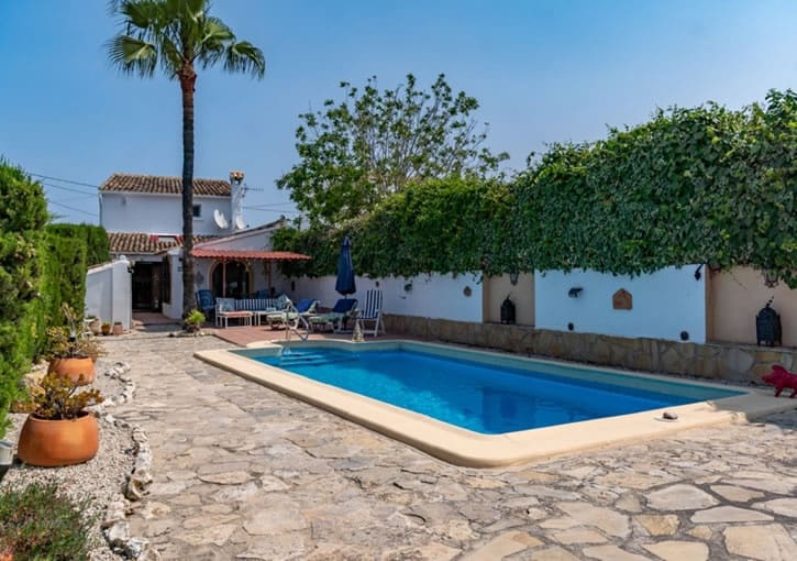 4 quarto Quinta/Casa Rural para venda em Teulada-Moraira com piscina garagem - 499 000 € (Ref: 9995905)