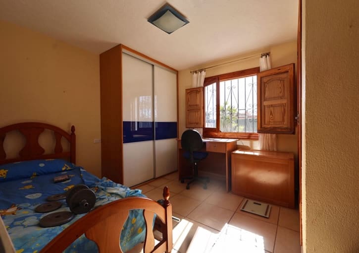8 chambre Villa/Maison à vendre à Javea / Xabia avec piscine garage - 930 000 € (Ref: 9997678)