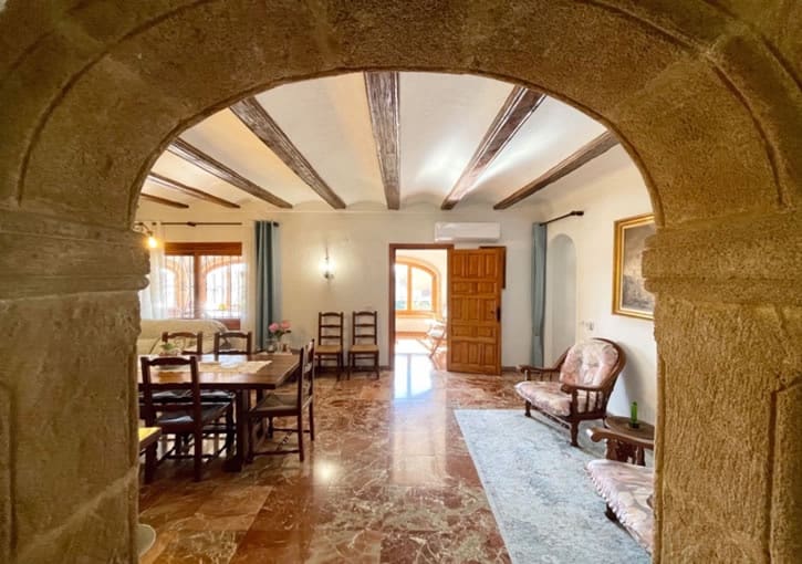8 chambre Villa/Maison à vendre à Javea / Xabia avec piscine garage - 930 000 € (Ref: 9997678)