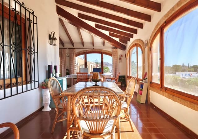 8 chambre Villa/Maison à vendre à Javea / Xàbia avec piscine garage - 930 000 € (Ref: 9997678)