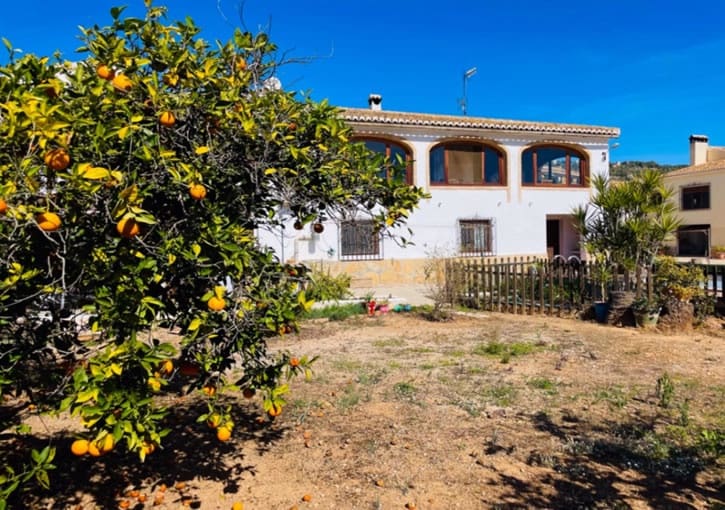 8 chambre Villa/Maison à vendre à Javea / Xabia avec piscine garage - 930 000 € (Ref: 9997678)